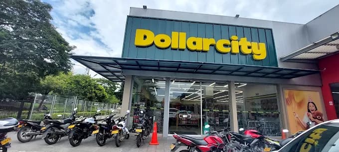 Dollarcity — foto 1